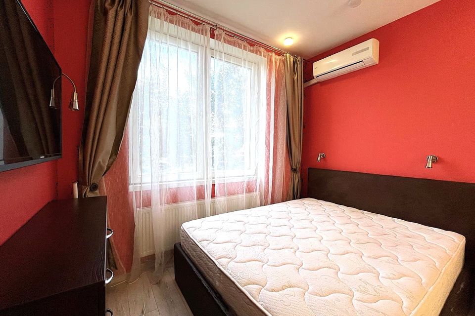 Продаётся 1-комнатная квартира, 46 м²