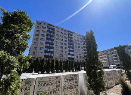 Продаётся 3-комнатная квартира, 100.3 м²