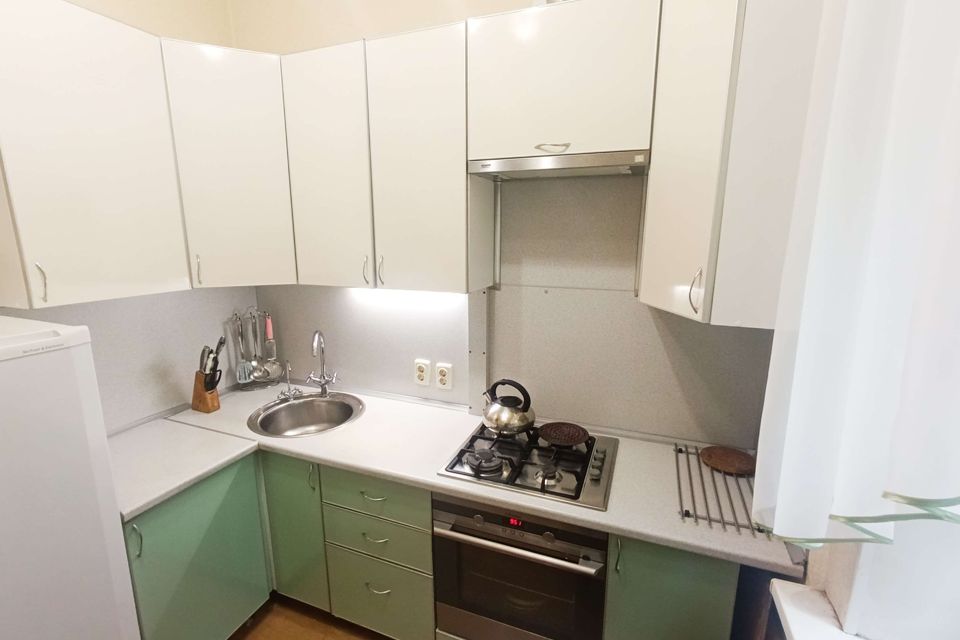 Продаётся 3-комнатная квартира, 61.2 м²