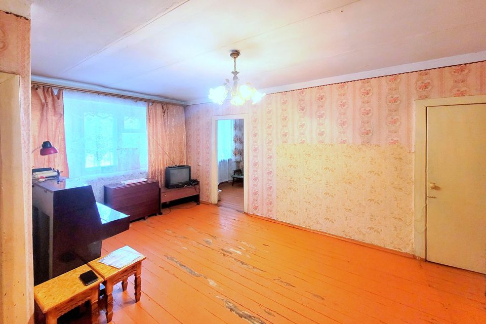 Продаётся 2-комнатная квартира, 42.8 м²