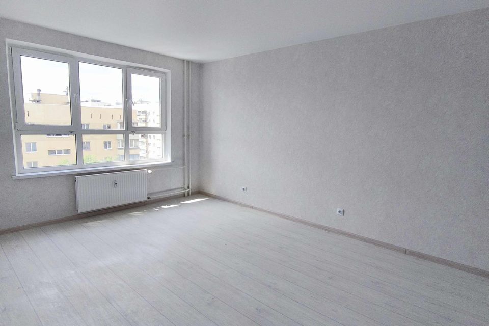 Продаётся 2-комнатная квартира, 65 м²