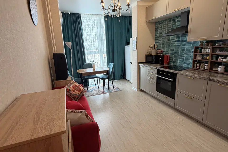 Продаётся 2-комнатная квартира, 56.2 м²