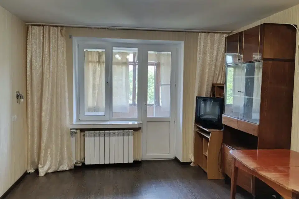Продаётся 1-комнатная квартира, 32 м²