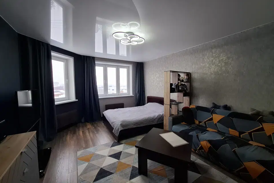 Продаётся 1-комнатная квартира, 42 м²