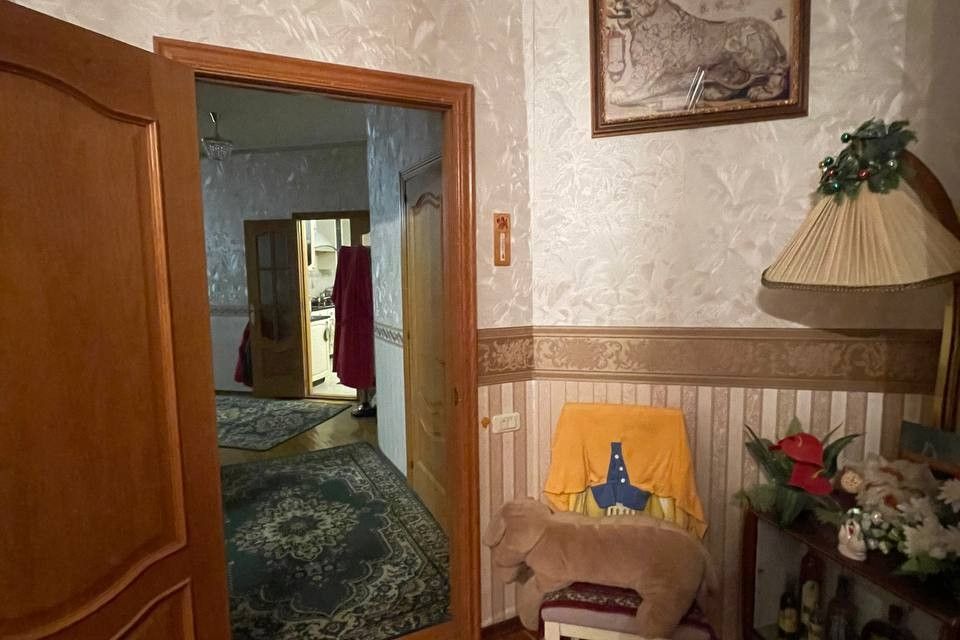Продаётся 3-комнатная квартира, 110 м²