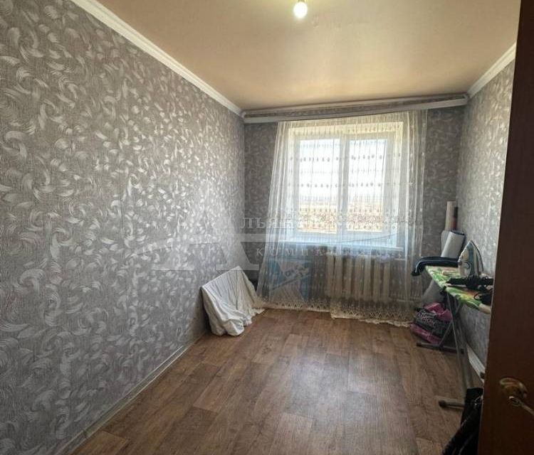 Продаётся 3-комнатная квартира, 52.6 м²