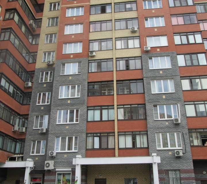 Продаётся 3-комнатная квартира, 71.4 м²