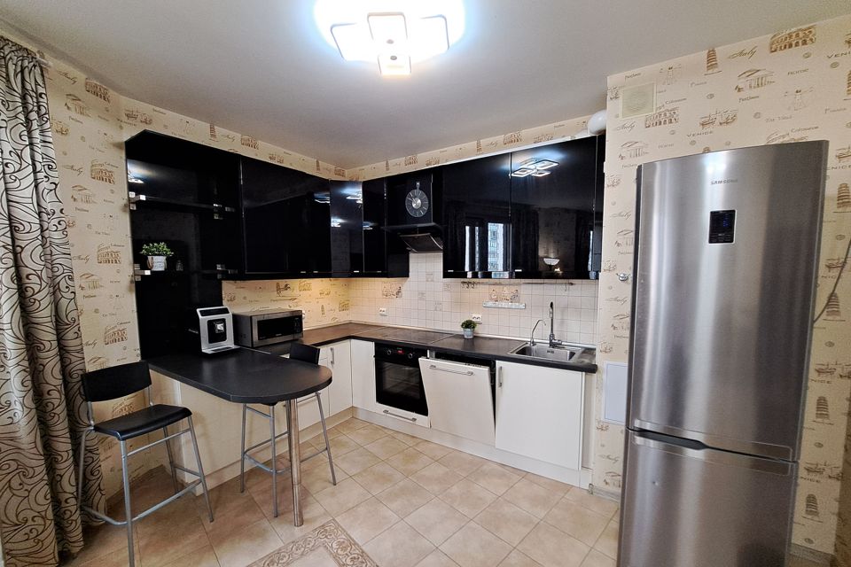 Продаётся 2-комнатная квартира, 63.3 м²