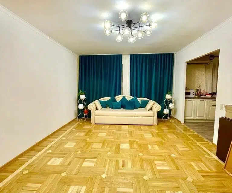 Продаётся 3-комнатная квартира, 73.3 м²