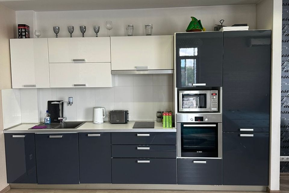 Продаётся 2-комнатная квартира, 79.6 м²