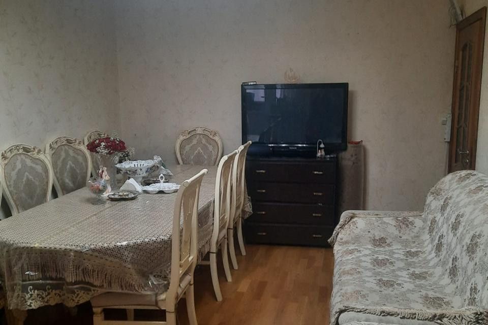 Продаётся 2-комнатная квартира, 60 м²