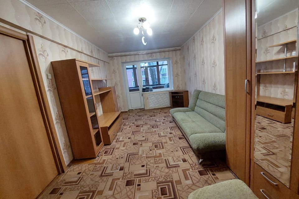 Продаётся 3-комнатная квартира, 58.9 м²