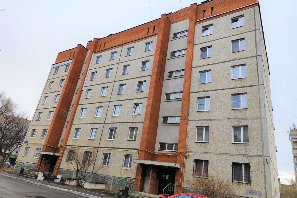 Продаётся 1-комнатная квартира, 49.9 м²
