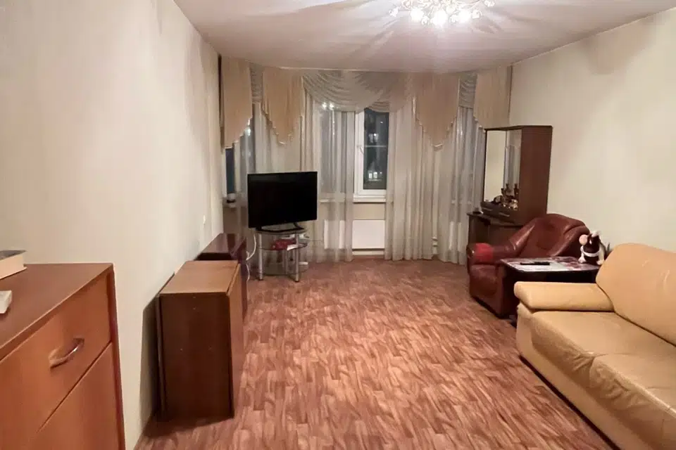 Продаётся 2-комнатная квартира, 75.7 м²