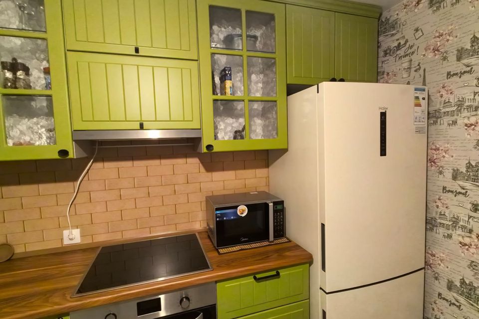 Продаётся 2-комнатная квартира, 51.7 м²