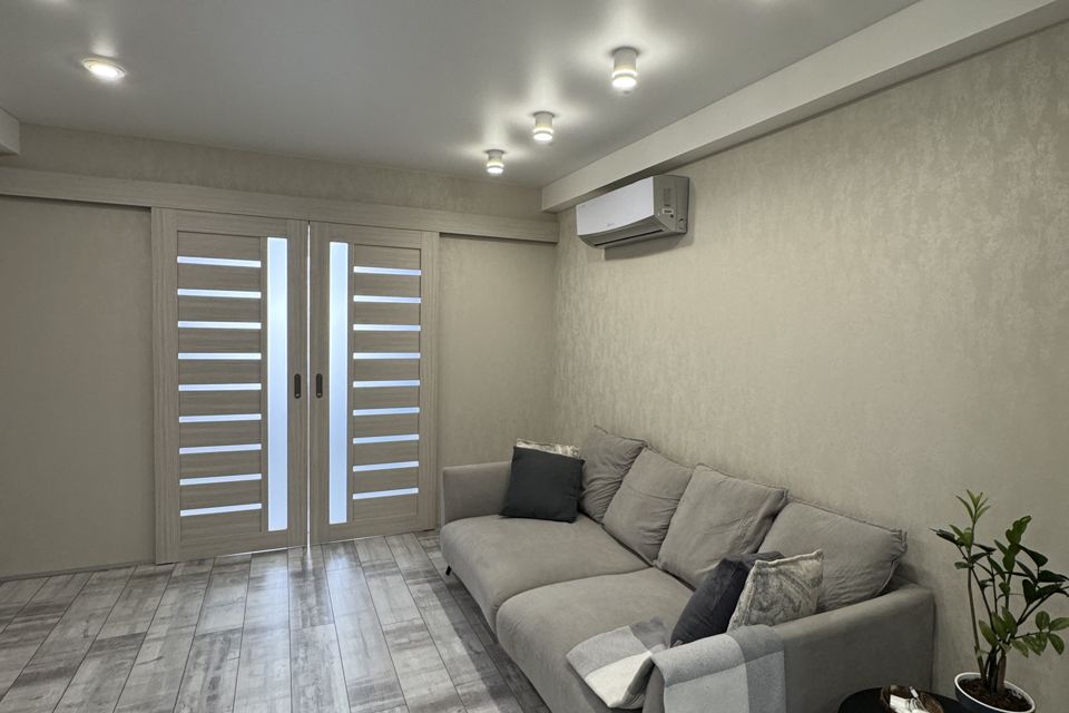 Продаётся 1-комнатная квартира, 50 м²