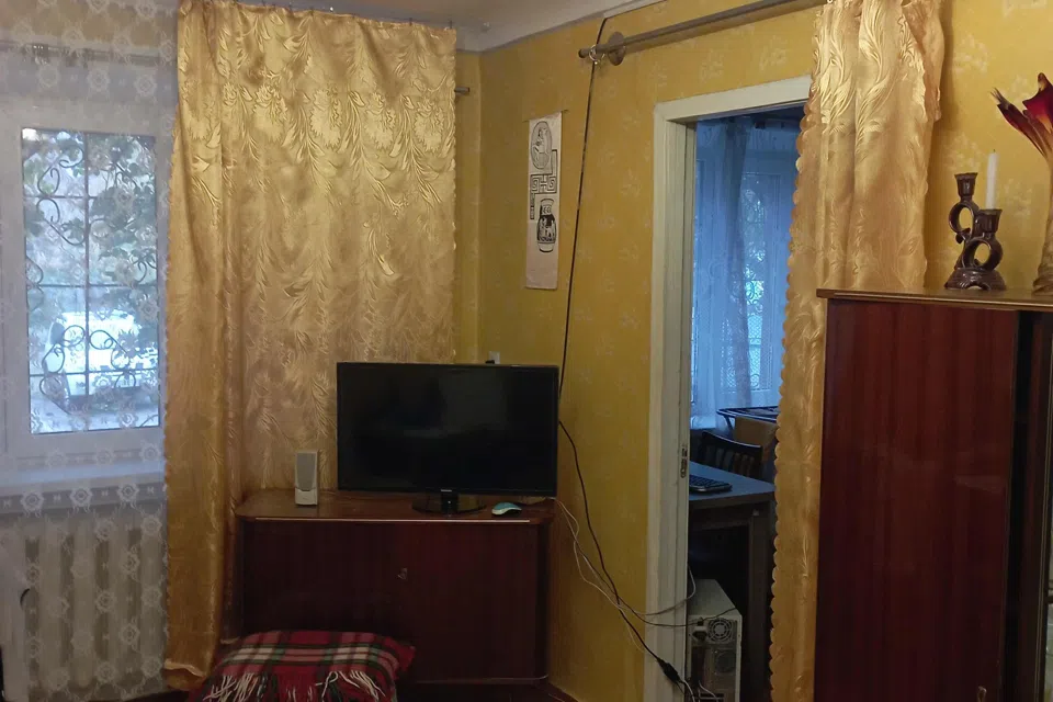 Продаётся 3-комнатная квартира, 59.1 м²