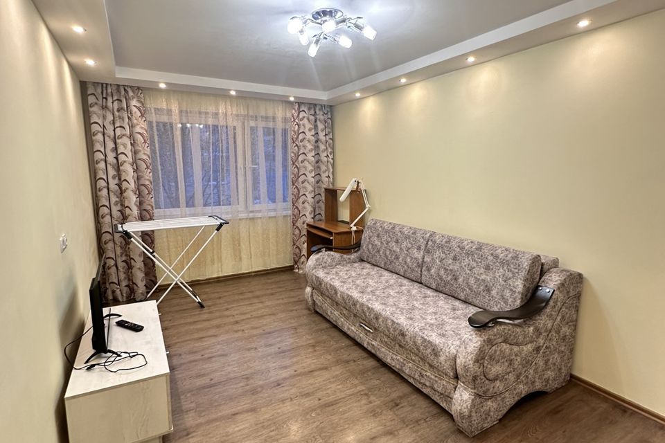 Продаётся 3-комнатная квартира, 60 м²