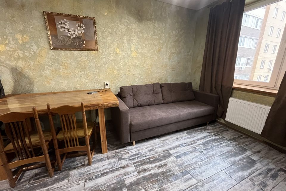 Продаётся 1-комнатная квартира, 38.3 м²