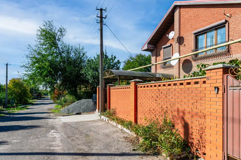 Продаётся 2-этажный дом, 140 м²