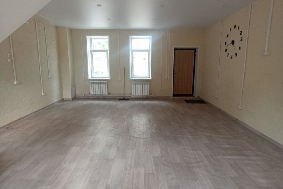 Продаётся 2-комнатная квартира, 88.6 м²