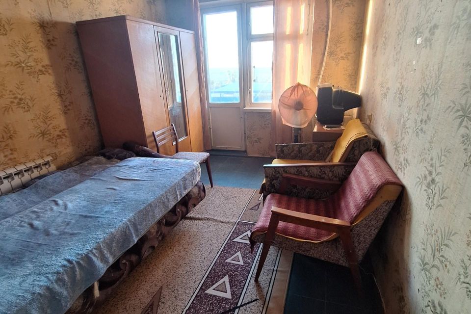 Продаётся 3-комнатная квартира, 72 м²