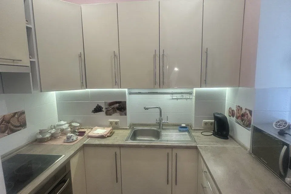 Продаётся 2-комнатная квартира, 82 м²