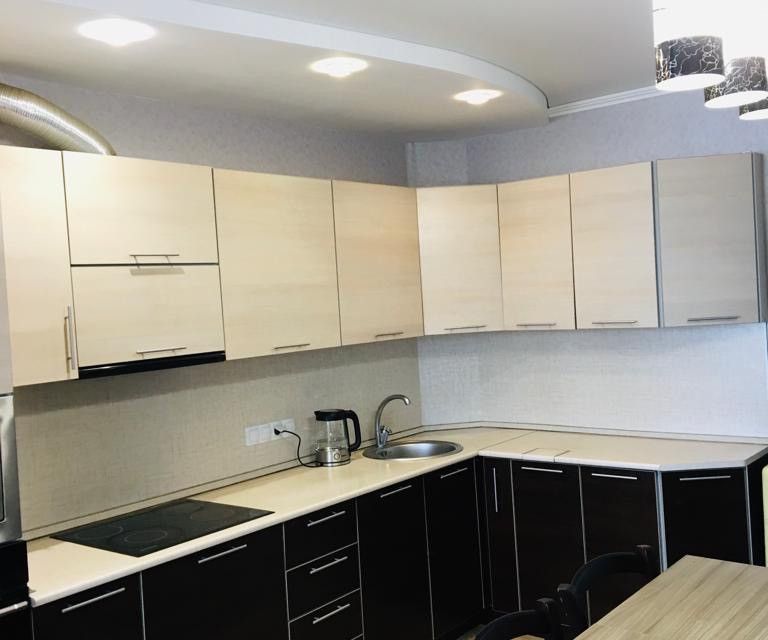Продаётся 3-комнатная квартира, 63.9 м²