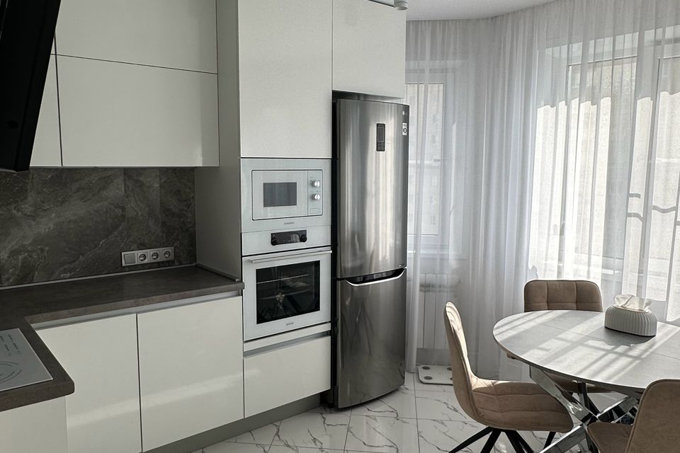 Продаётся 2-комнатная квартира, 56.4 м²