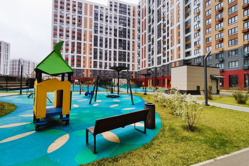 Продаётся 2-комнатная квартира, 61.2 м²