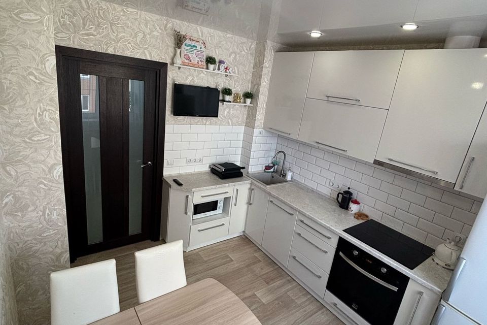 Продаётся 2-комнатная квартира, 58 м²