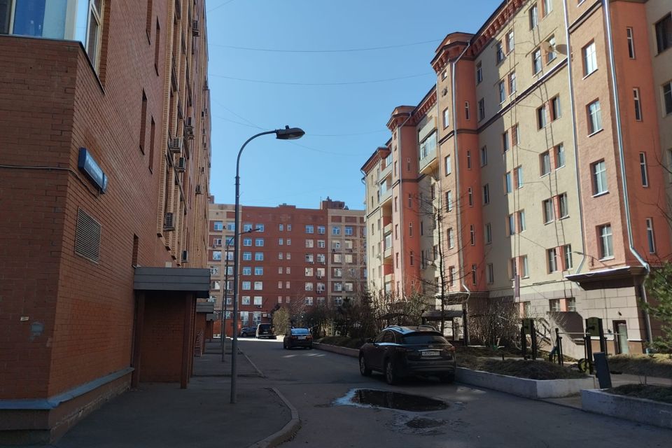 Продаётся 1-комнатная квартира, 37 м²