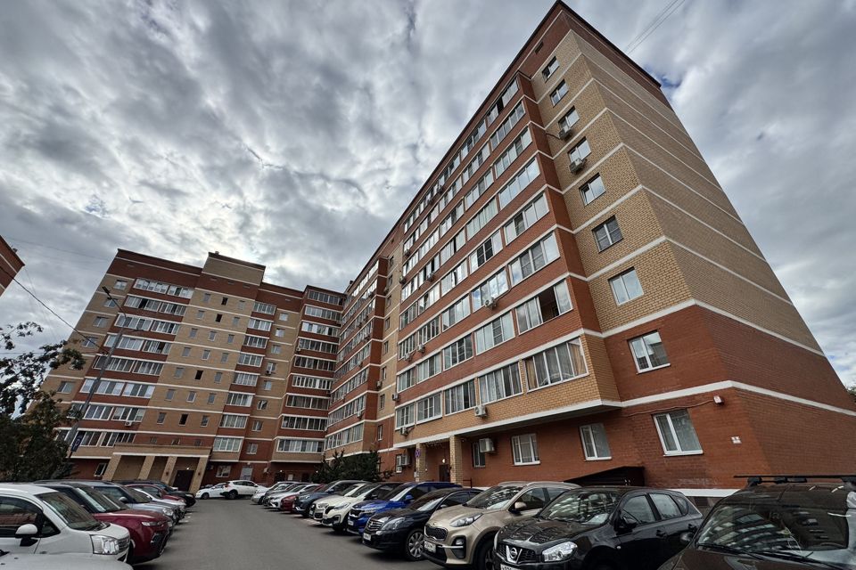 Продаётся 1-комнатная квартира, 42.1 м²