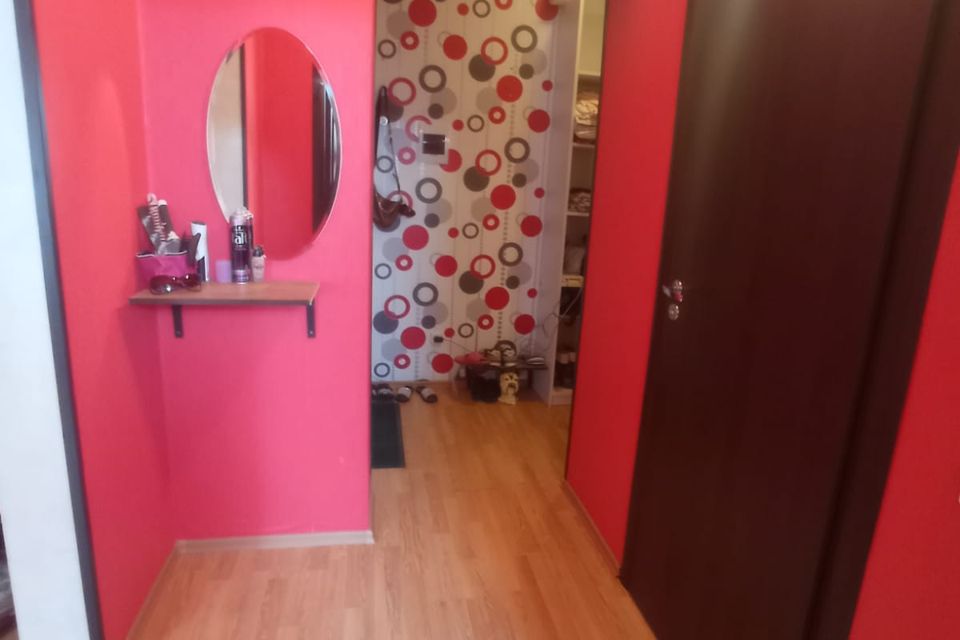Продаётся 1-комнатная квартира, 37.3 м²