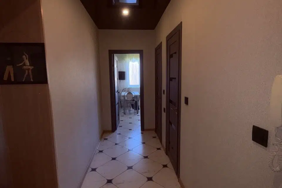 Продаётся 2-комнатная квартира, 74.8 м²