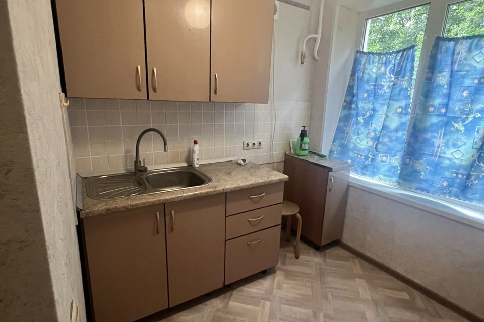 Продаётся 3-комнатная квартира, 58 м²