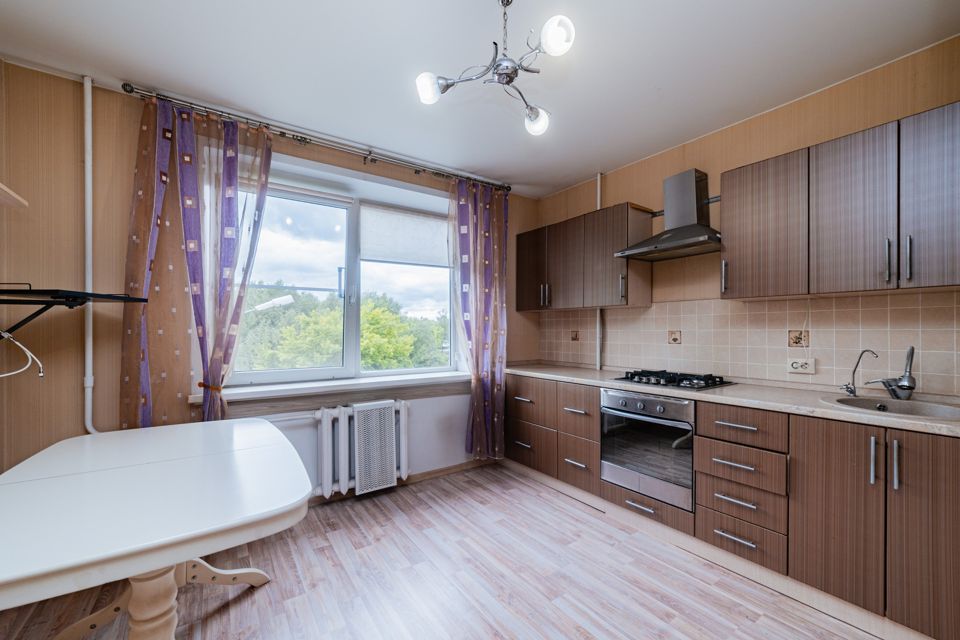 Продаётся 2-комнатная квартира, 65.2 м²