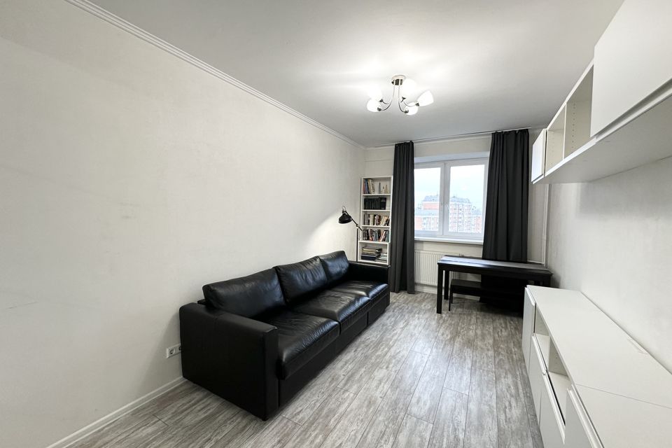 Продаётся 2-комнатная квартира, 56.1 м²