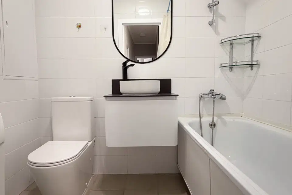 Продаётся 2-комнатная квартира, 55 м²