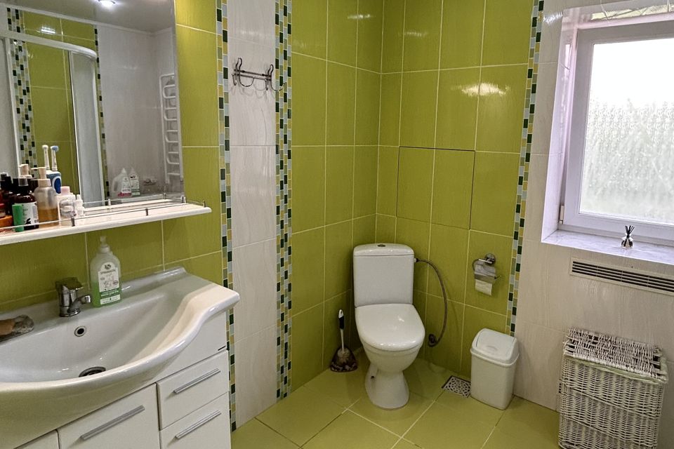 Продаётся 2-этажный дом, 170 м²