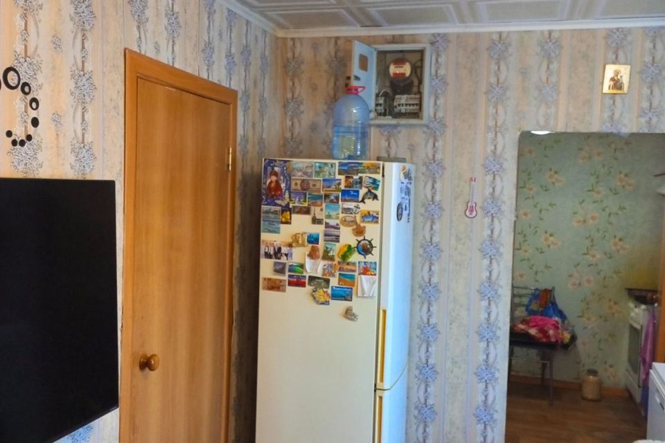 Продаётся 4-комнатная квартира, 64 м²
