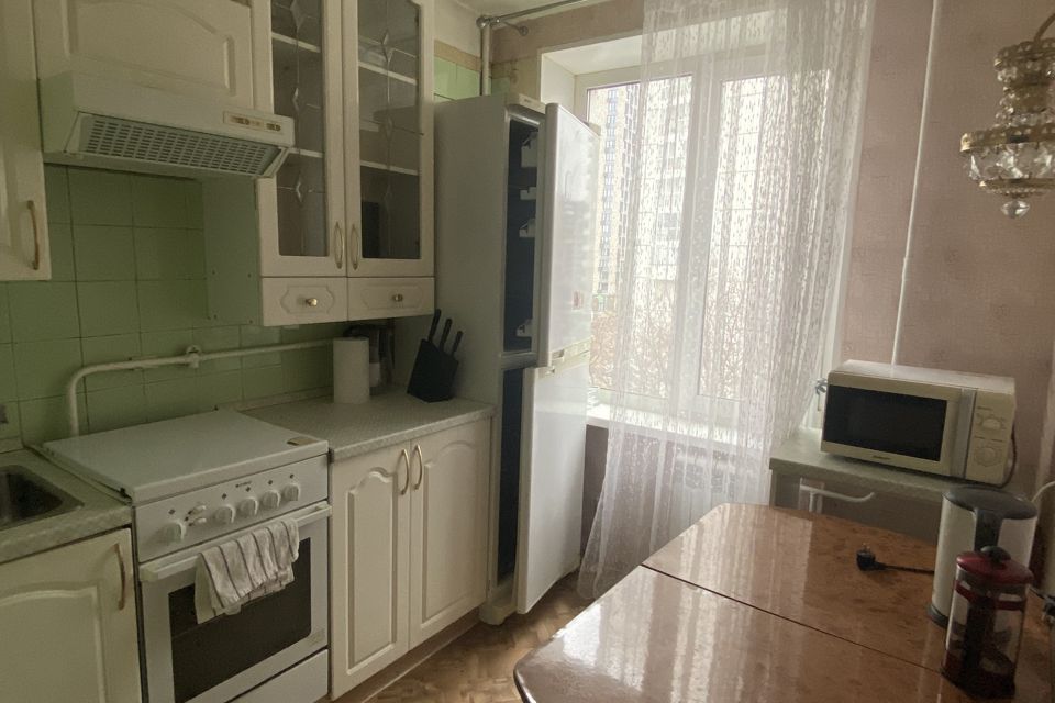 Продаётся 1-комнатная квартира, 32 м²