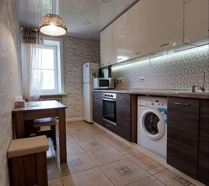 Продаётся 3-комнатная квартира, 62.1 м²