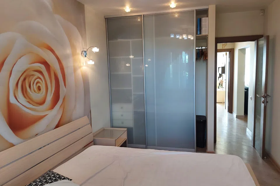 Продаётся 3-комнатная квартира, 70 м²