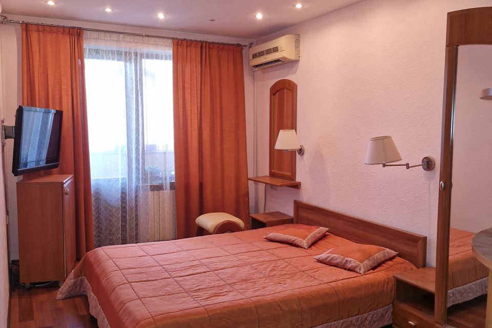 Продаётся 4-комнатная квартира, 76.7 м²