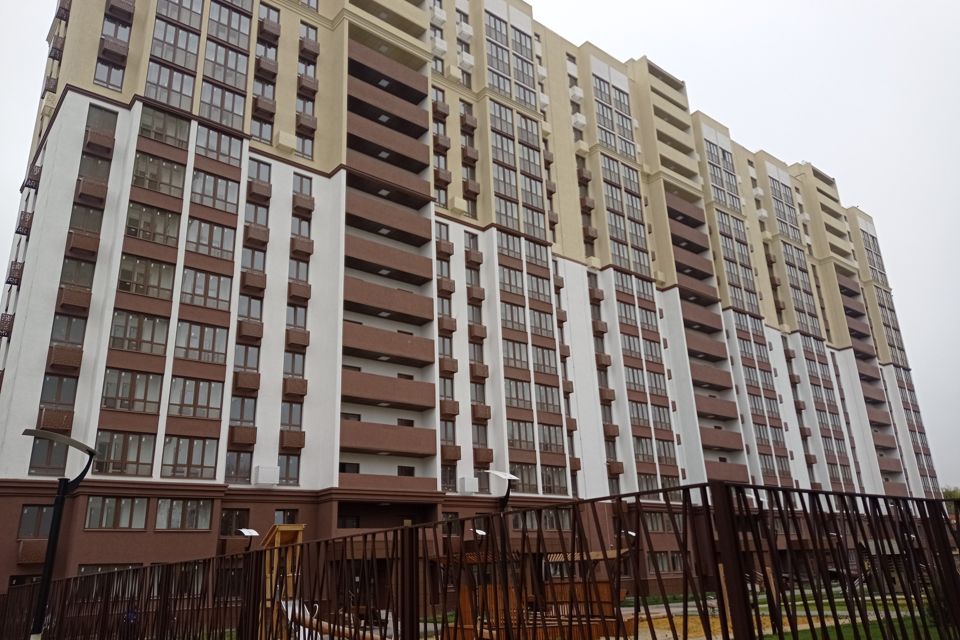Продаётся 3-комнатная квартира, 49.1 м²