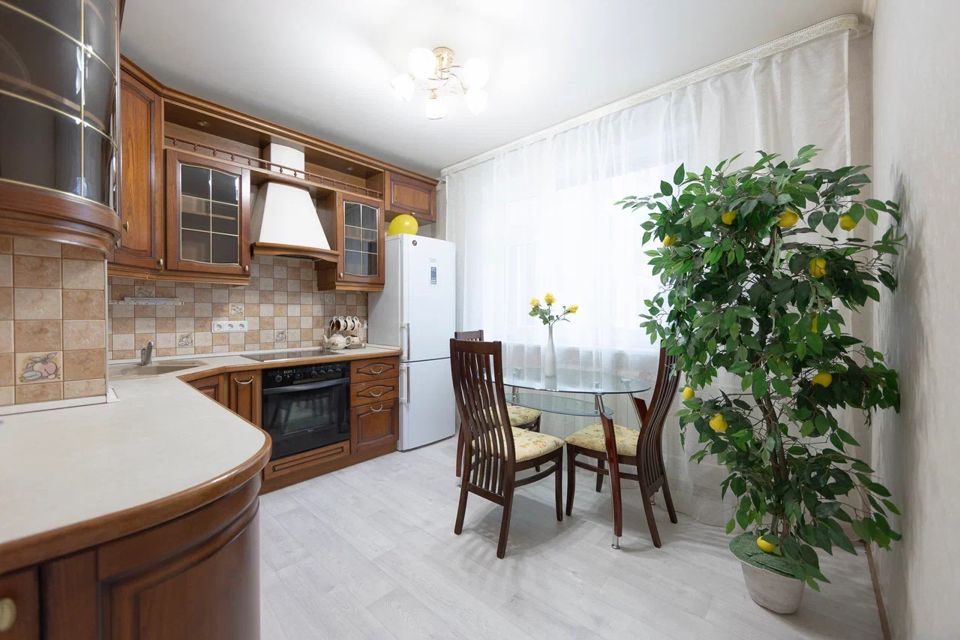 Продаётся 2-комнатная квартира, 73 м²