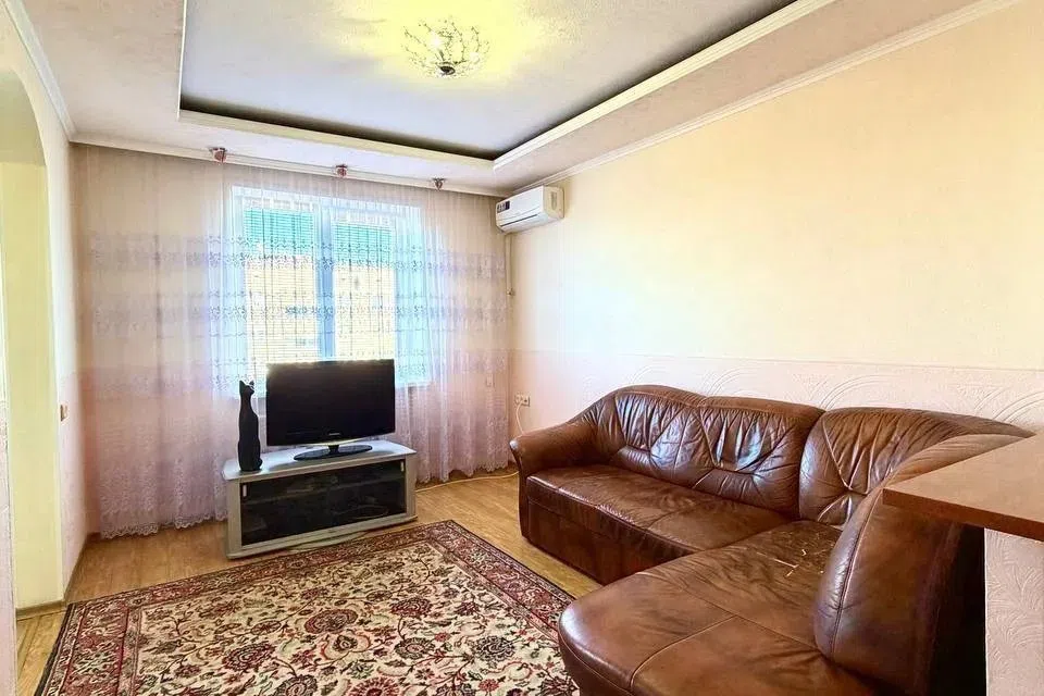 Продаётся 3-комнатная квартира, 58 м²