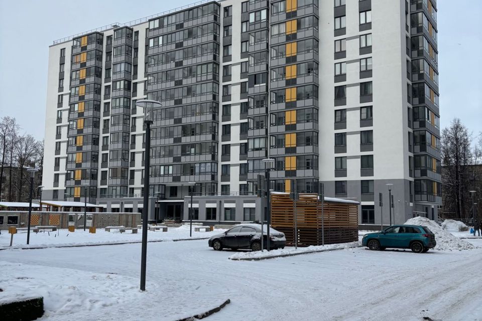 Продаётся 2-комнатная квартира, 65.5 м²