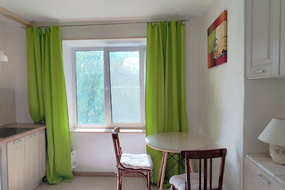 Продаётся 1-комнатная квартира, 35.6 м²